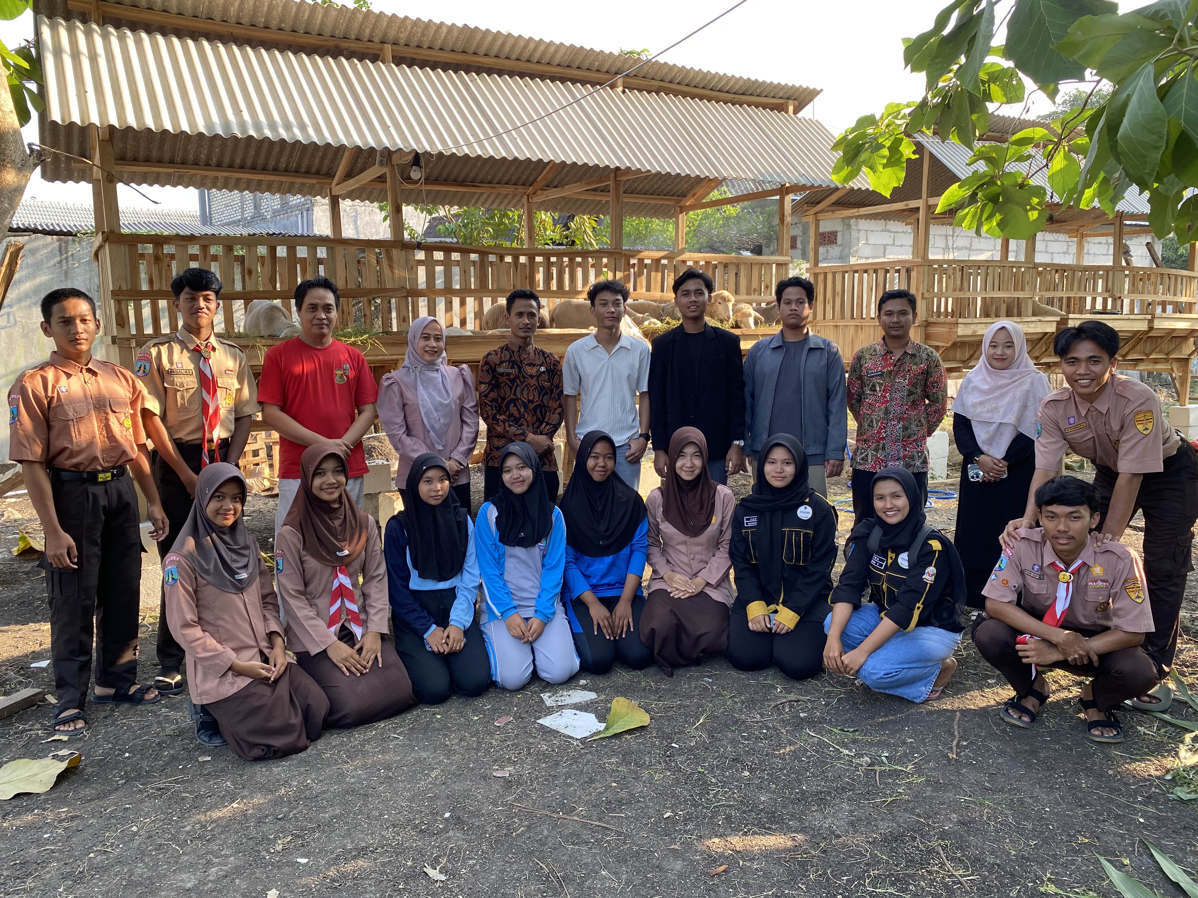 Kunjungan Dan Penjajakan Kerja Sama Multirateral dengan SMAN 1 Rengel