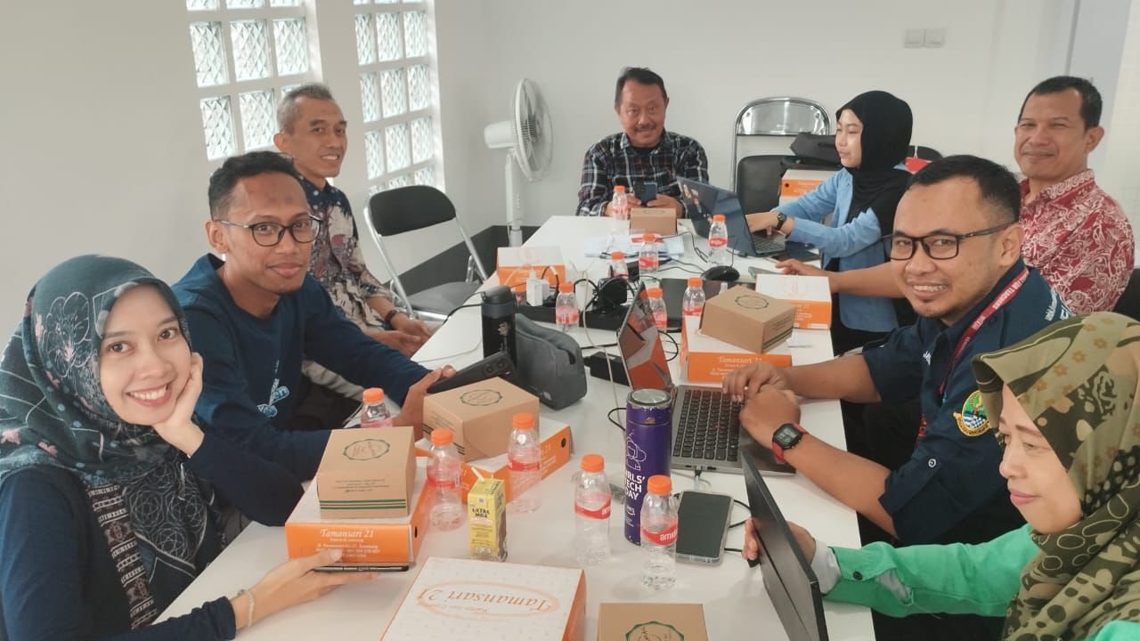 Pengembangan Modul AWS (Amazon Web Services) yang dipersiapkan secara kolaboratif oleh SEAMOLEC dan GEMA Foundation, ICE Institute